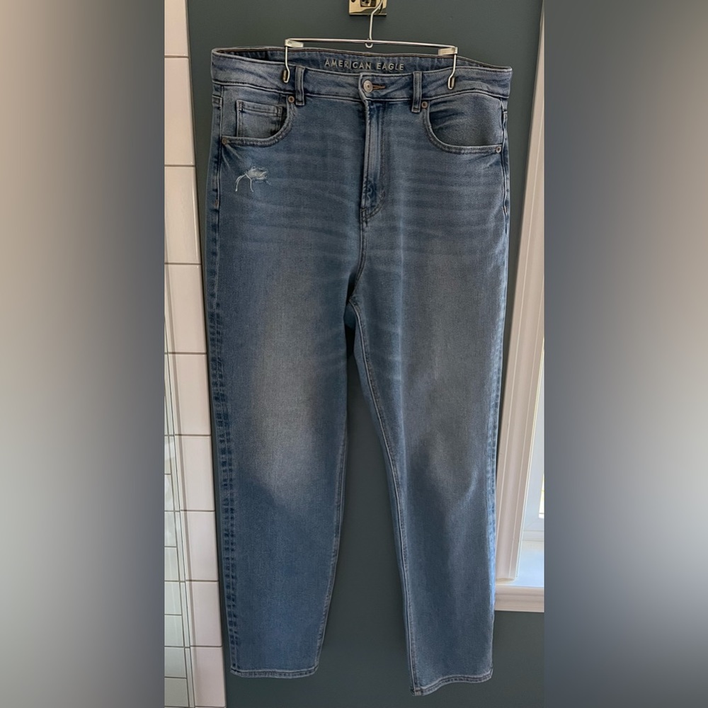 American Eagle Mom stretch Jeans